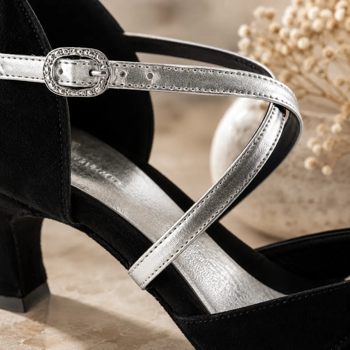 Chaussure tango Lucia noir argent